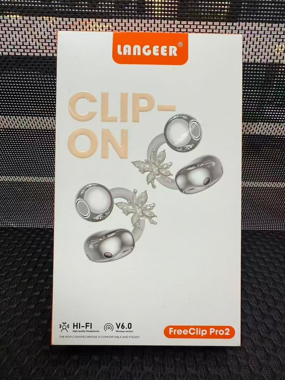 LANGEER FreeClip Pro2 clip-on open-ear chrome argent avec décor papillon et pont C-shaped bridge