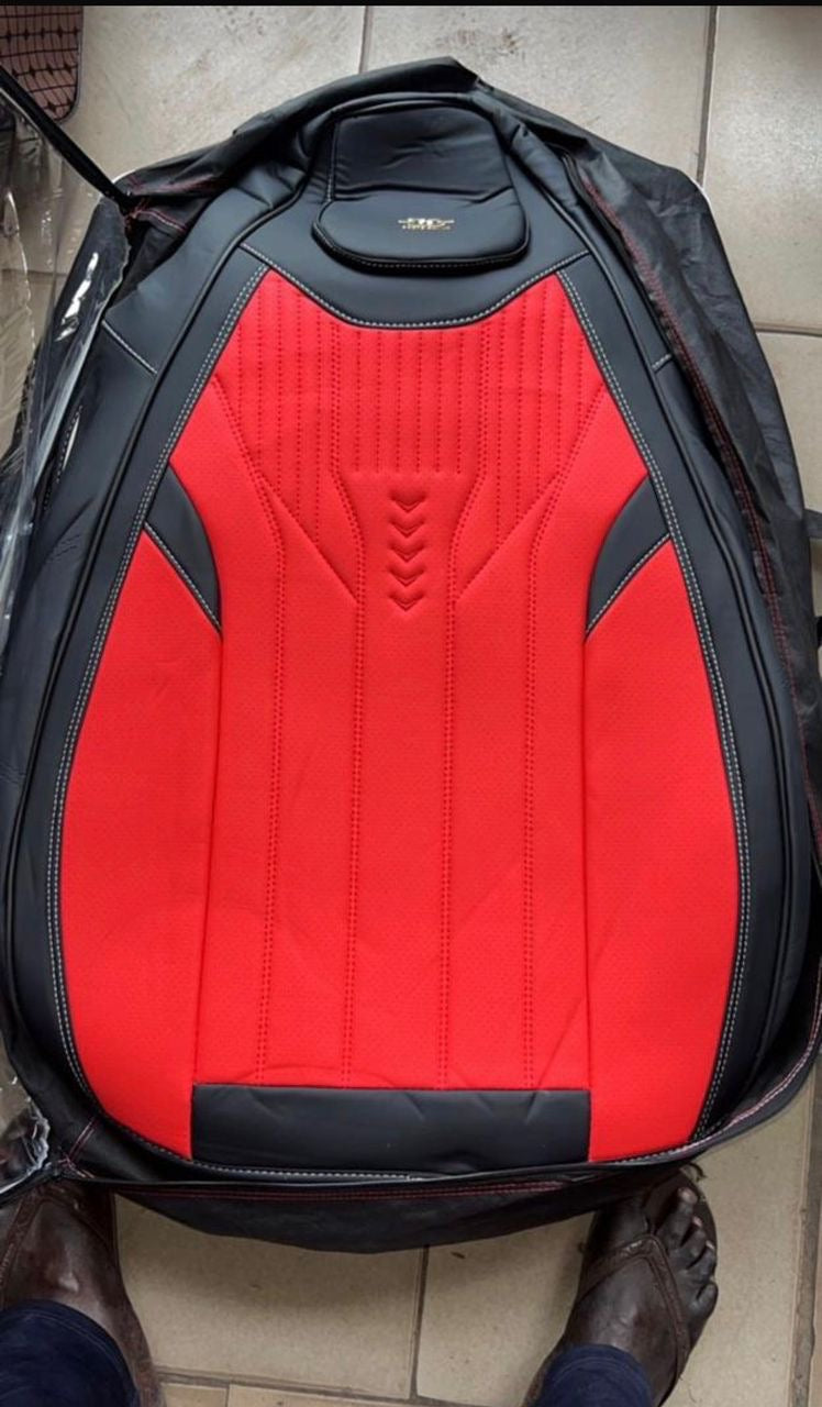 Housses de Siège Auto Sport Racing - Design Flèches Noir & Rouge Coutures Dorées