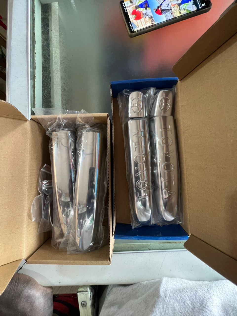 Kit de poignées de porte chromées finition miroir pour Toyota