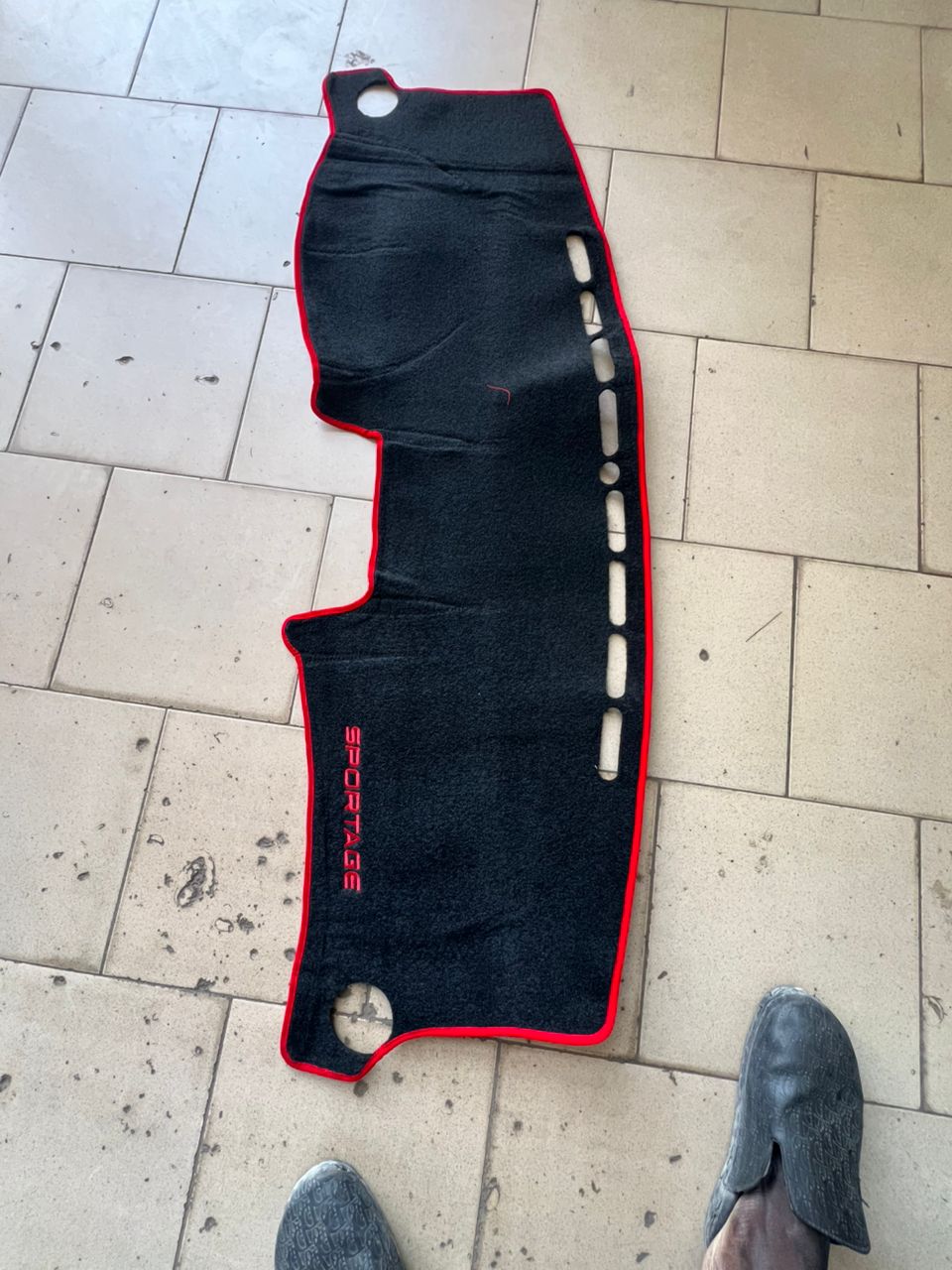 Tapis de protection tableau de bord – Kia Sportage (2005-2010)