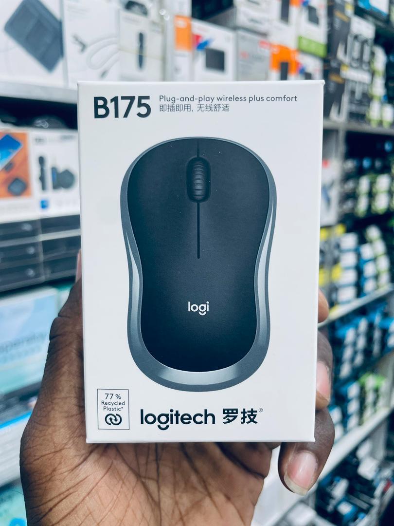 Souris Sans Fil Logitech B175 - Plug-and-Play Wireless Plus Comfort 77% Recycled Plastic