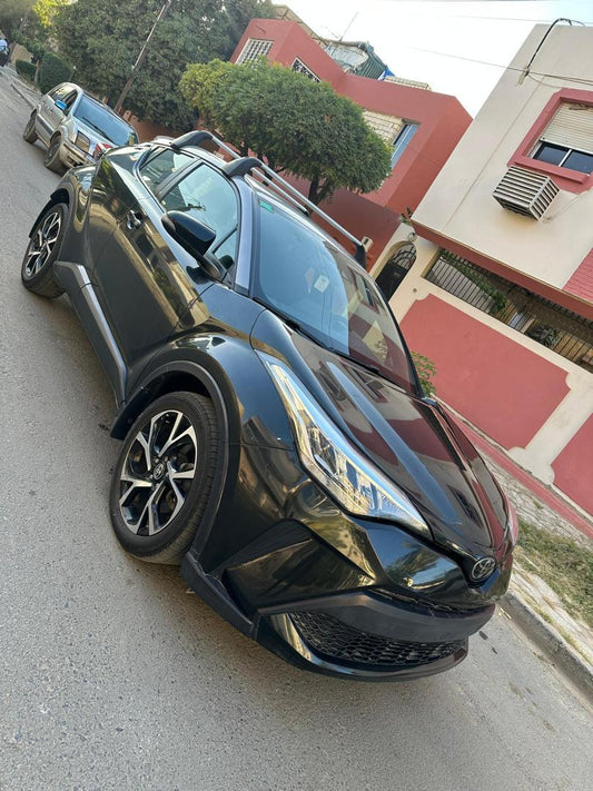 Toyota C-HR 2019 – Essence Hybride Automatique, Version Europe, 60 000 km, Déjà Immatriculé