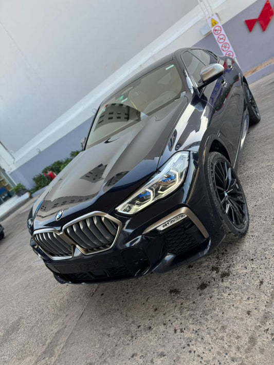 BMW X6 M50i Sport 2022 – Essence Automatique 6 Cylindres Turbo, Cuir Marron, Caméra 360°, Full Options