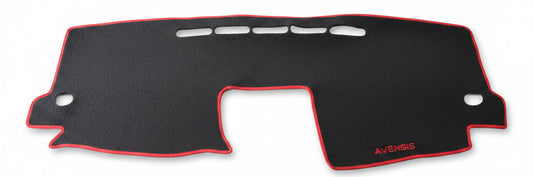 Tapis de Tableau de Bord Toyota Avensis – 2005, 2006 & 2010, Velours Noir, Liseré Rouge, Sur-Mesure, Anti-UV
