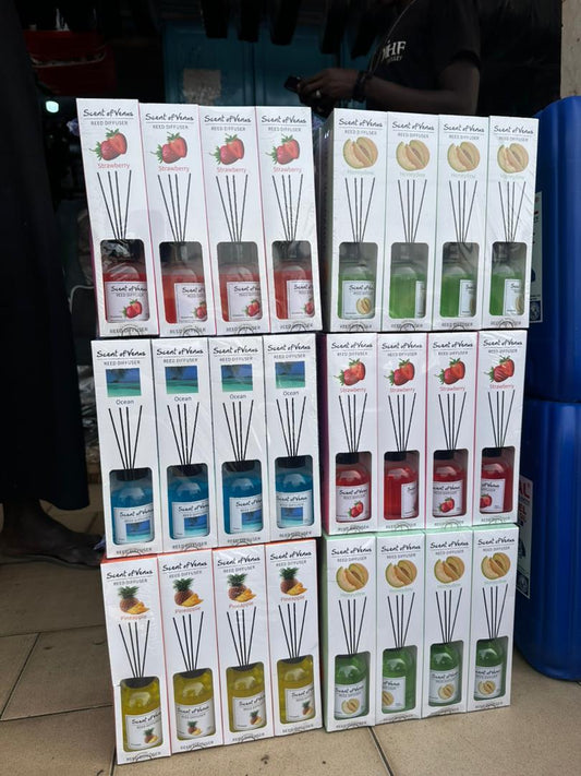 Diffuseur de Parfum Scent of Venus – Reed Diffuser 100ml, Bâtonnets Inclus, 12 Parfums au Choix